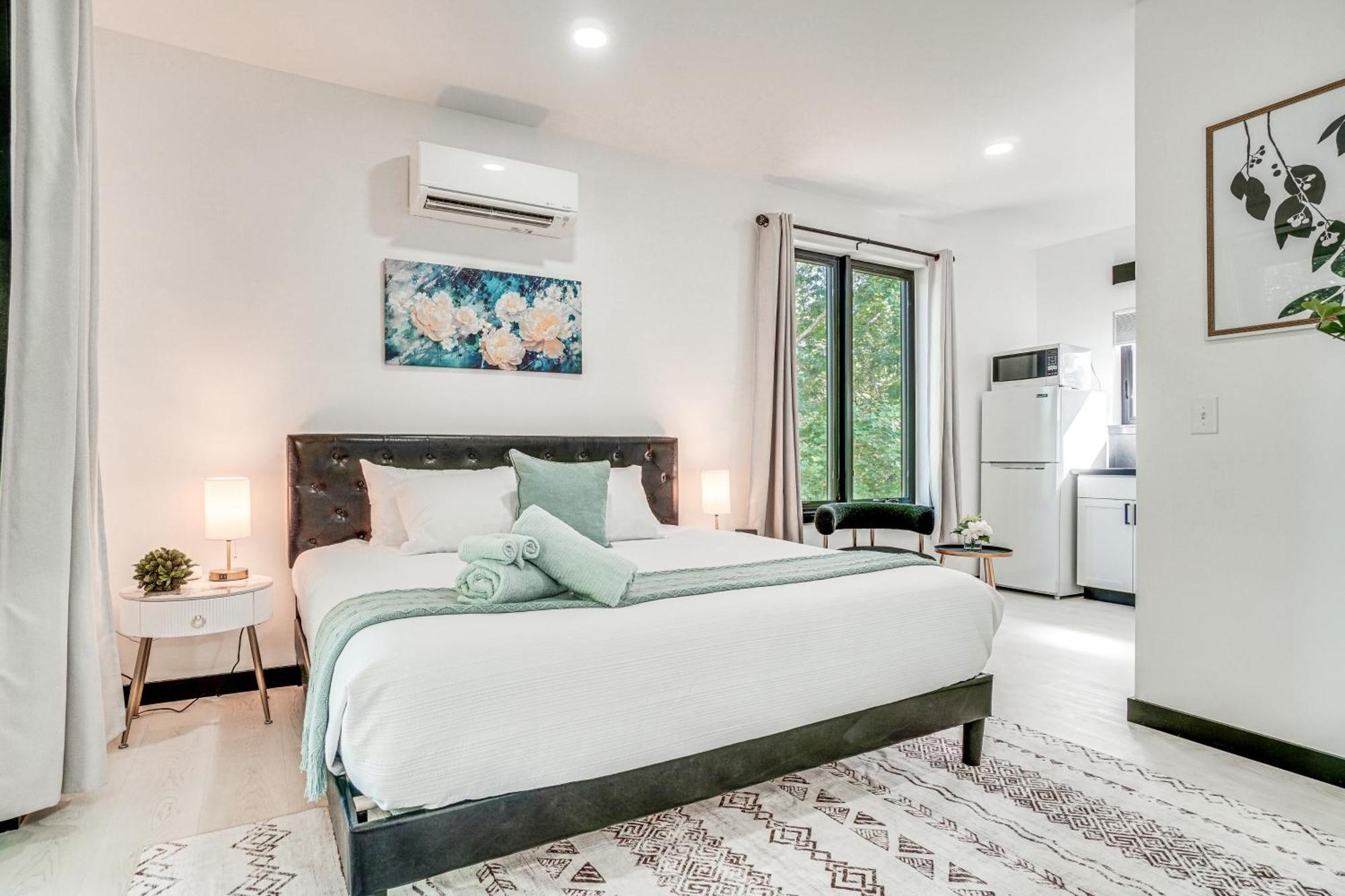 Luxury Modern Home On Golf Course With Game Room! เฮเลน ภายนอก รูปภาพ