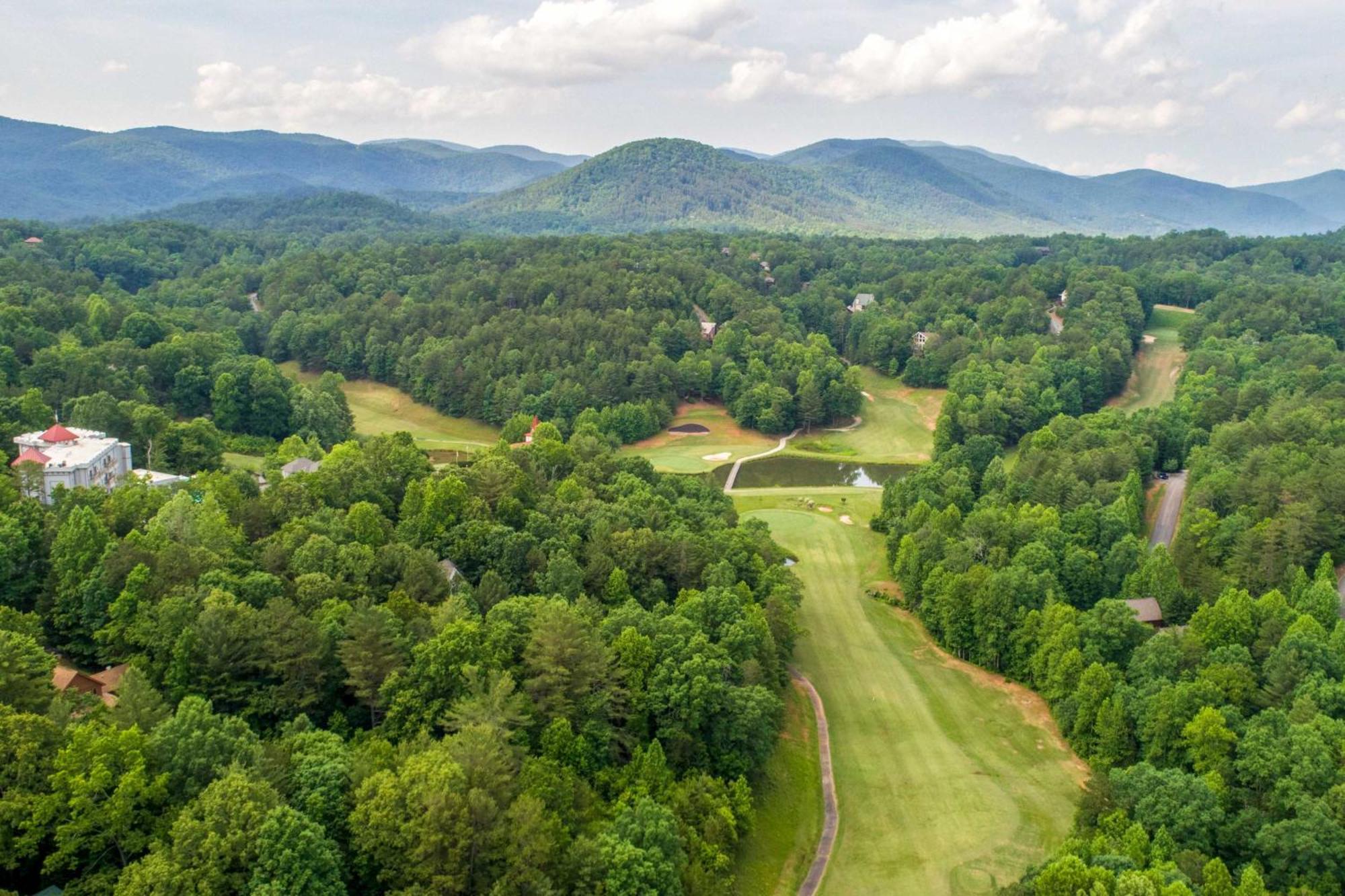 Luxury Modern Home On Golf Course With Game Room! เฮเลน ภายนอก รูปภาพ