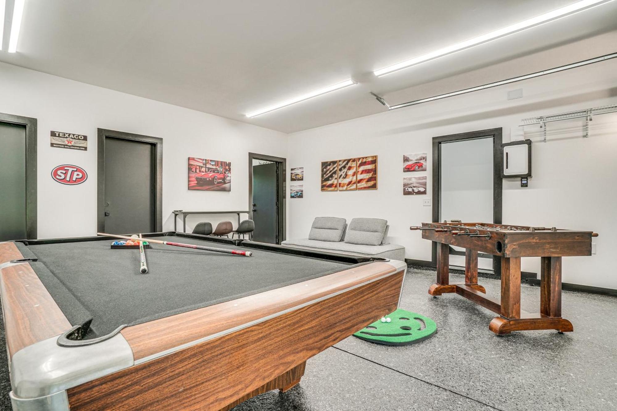 Luxury Modern Home On Golf Course With Game Room! เฮเลน ภายนอก รูปภาพ